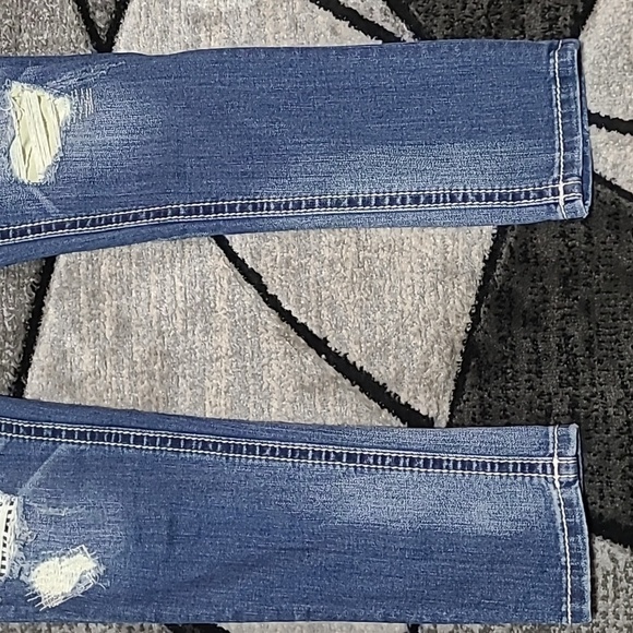 MISS ME DESTRUCTION PATCHWORK MID-RISE SKINNY DENIM JEAN - Picture 7 of 12